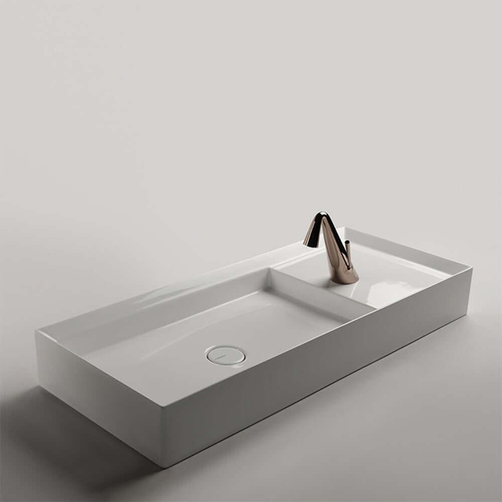 Cut Bench Basin with Platform (90x38x12H)